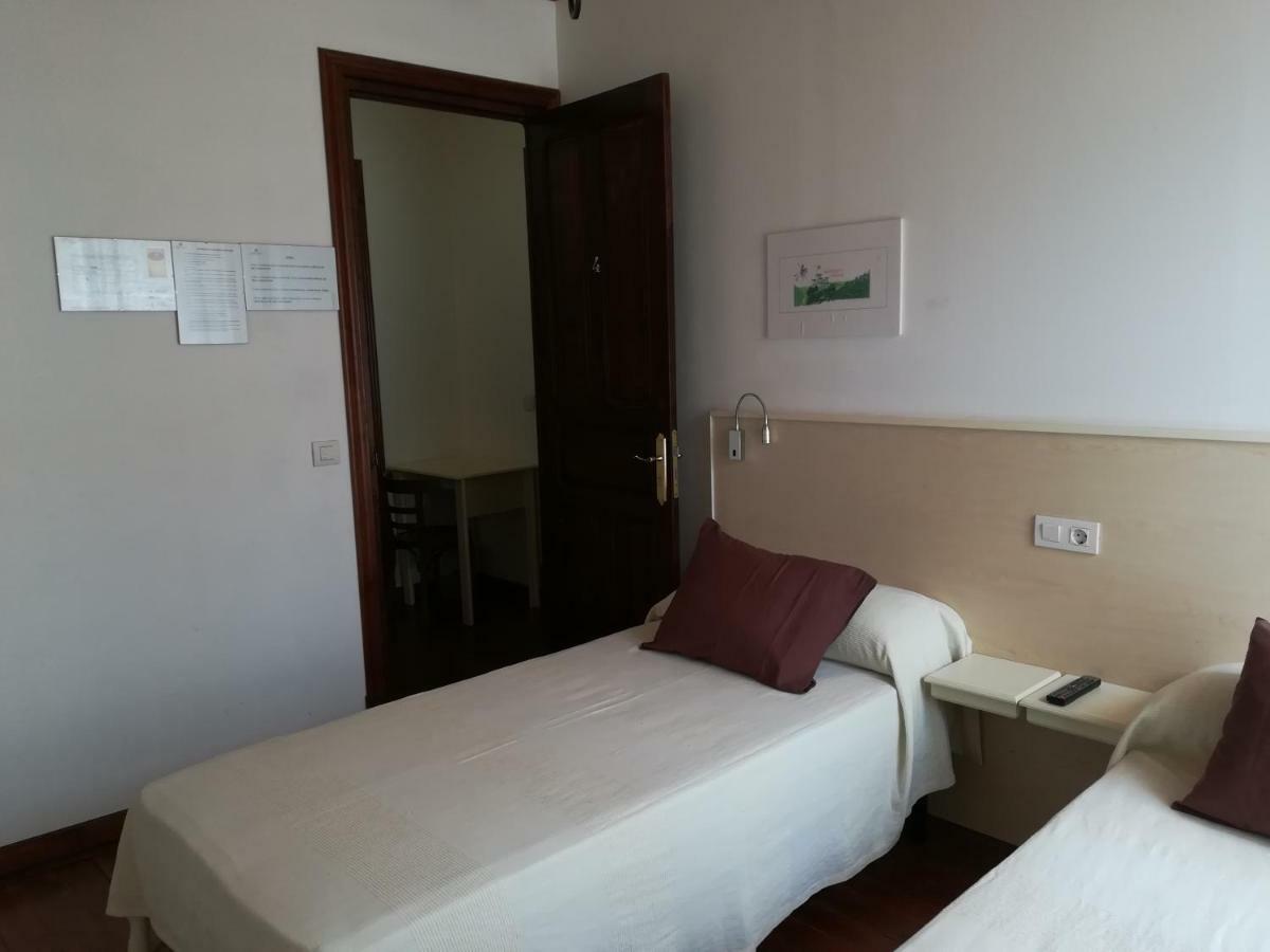Casa Simon Hotel Triacastela Esterno foto